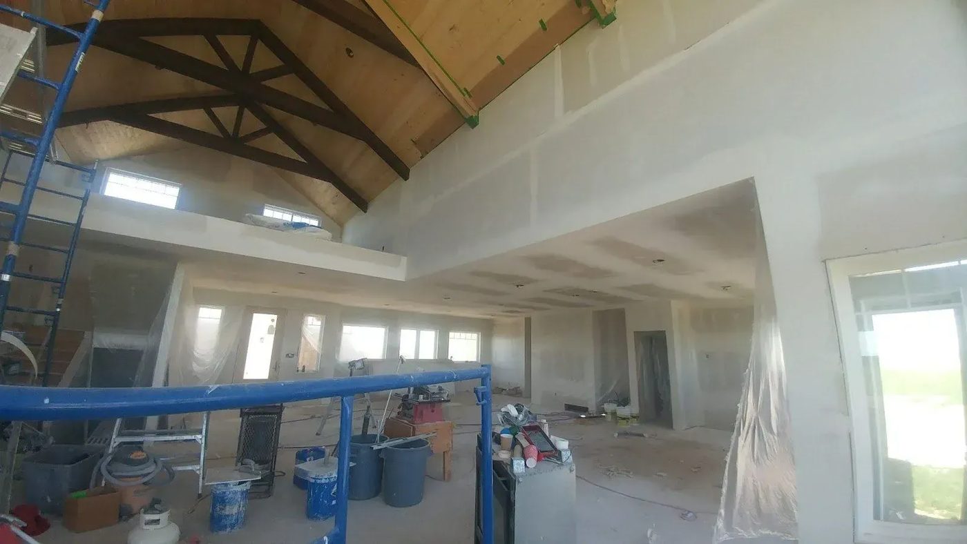 Textured ceiling and walls